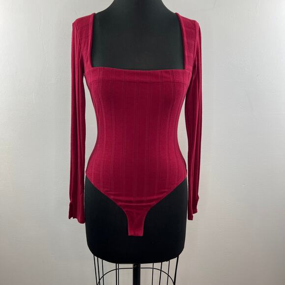 FREE PEOPLE Red Bodysuit Rayon Stretch Ribbed Square Neck Knit Size X-Small XS - Picture 2 of 10